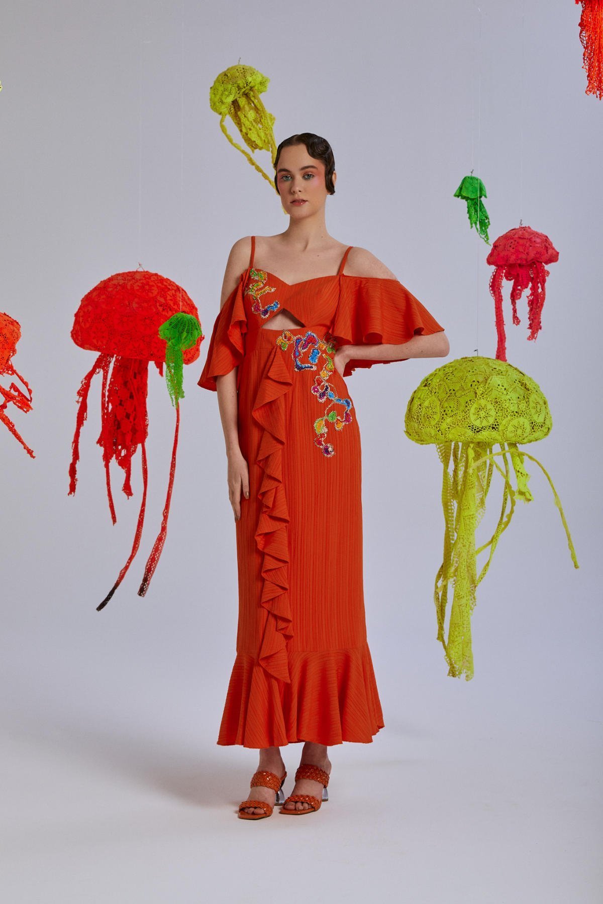 Open Brain Spagetti Askılı, Fırfırlı, Öpücük Yaka, Pencere Detaylı, Yazlık, Bürümcük Turuncu Elbise